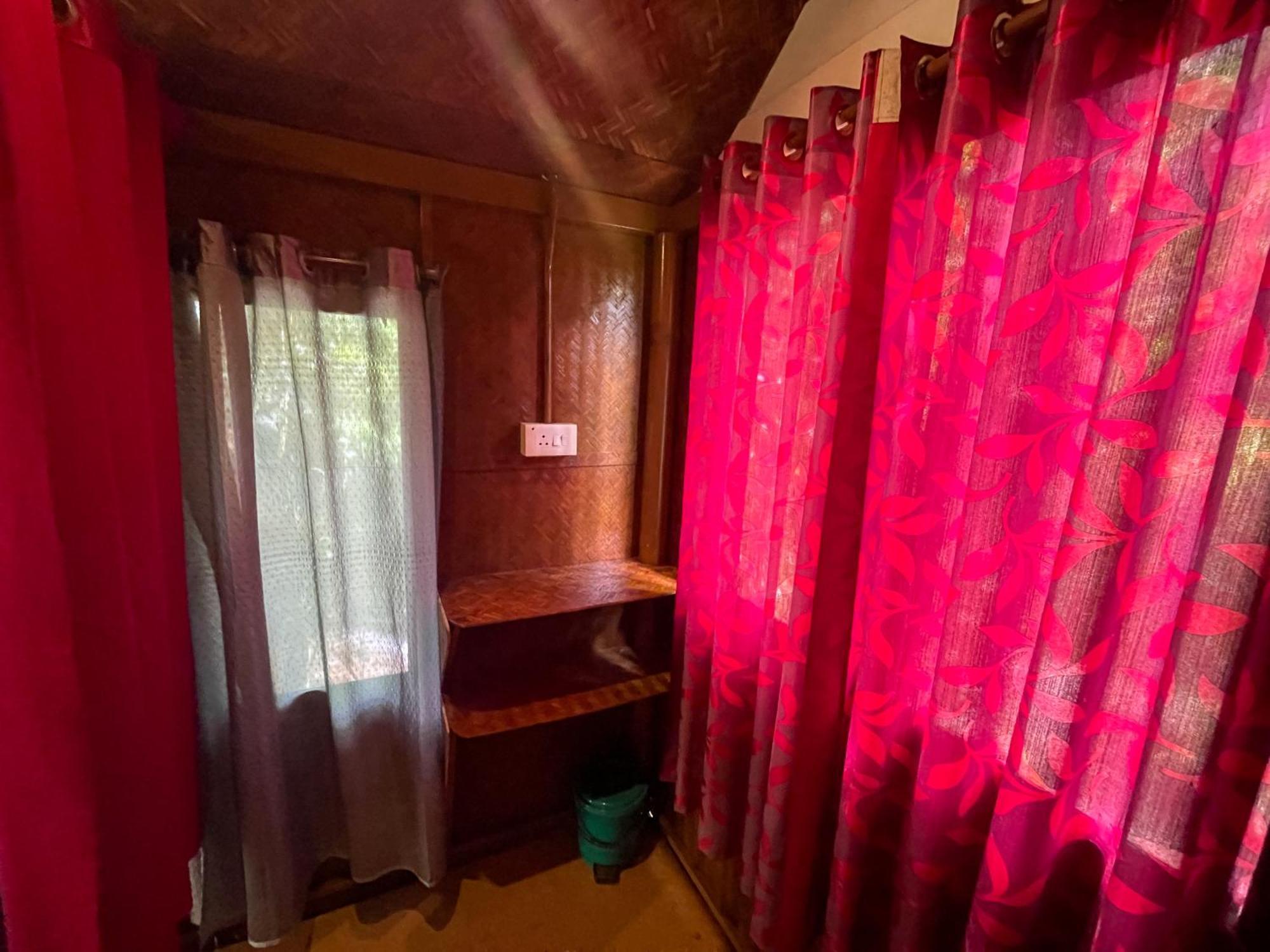 Snow Hills Resorts Thekkady Exterior foto