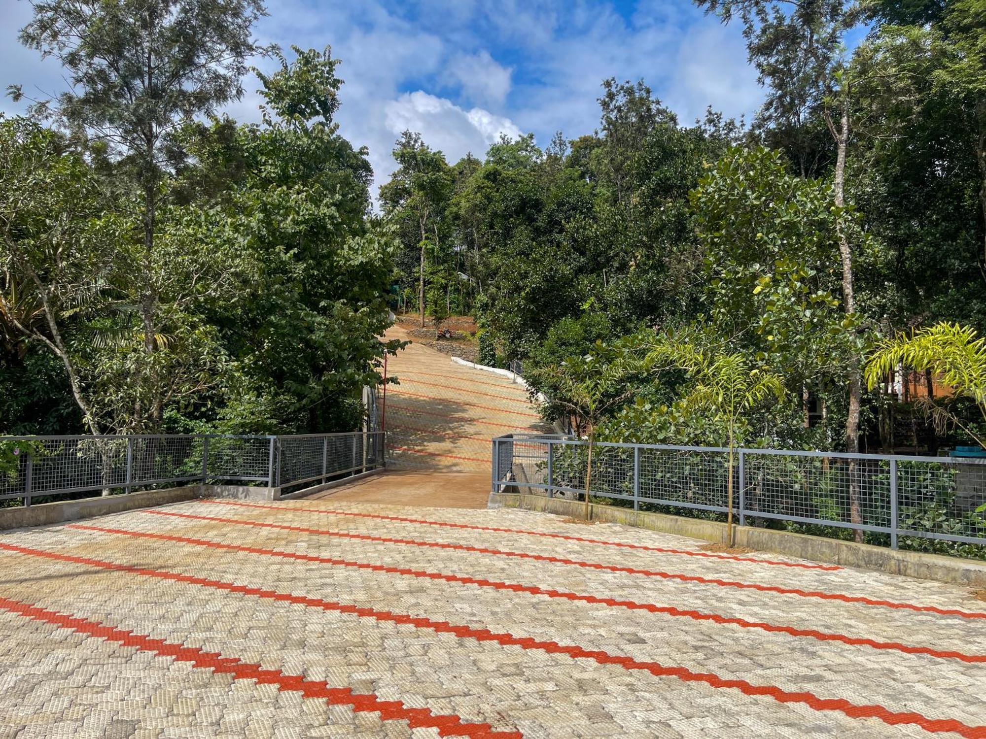 Snow Hills Resorts Thekkady Exterior foto